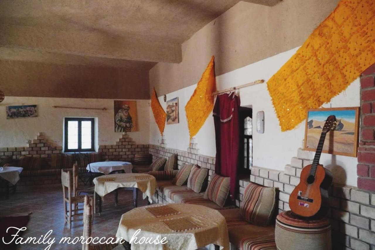 Family Moroccan House Мерзуга Экстерьер фото